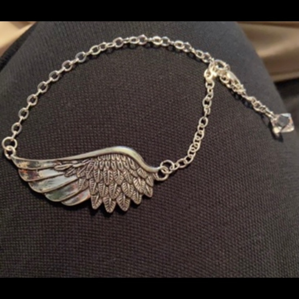 Silver Wing Anklet - Picture 3 of 8